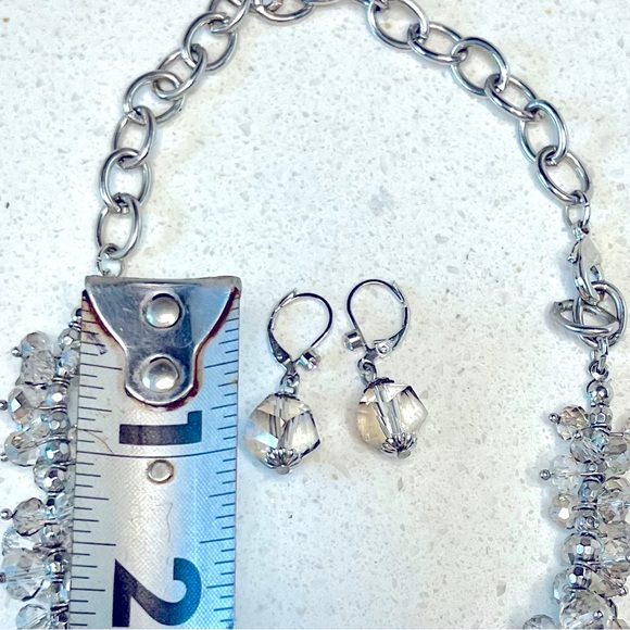 🆕 10” Choker Necklace with matching earrings - Picture 3 of 9